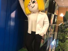 -LINE FRIENDS Garosu-gil Flagship Store