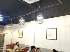 大堂-老谭虾王蟹皇·龙虾·烧烤(蝴蝶湾店)