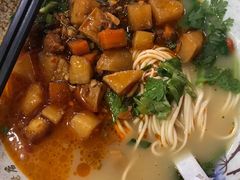 -金杨拉面王小吃面馆·牛三宝面·红烧牛肉粉