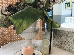 一颗桃子-La Porte de Paris 巴黎之门法式甜品