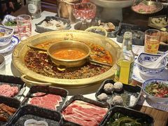 -哥老官重庆美蛙鱼头(日月光店)