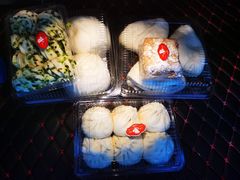 -白玉兰食品甜凤店(合生汇店)
