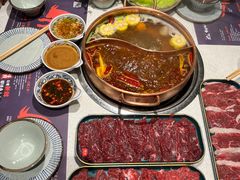 -牛村来人潮汕牛肉火锅(西单店)