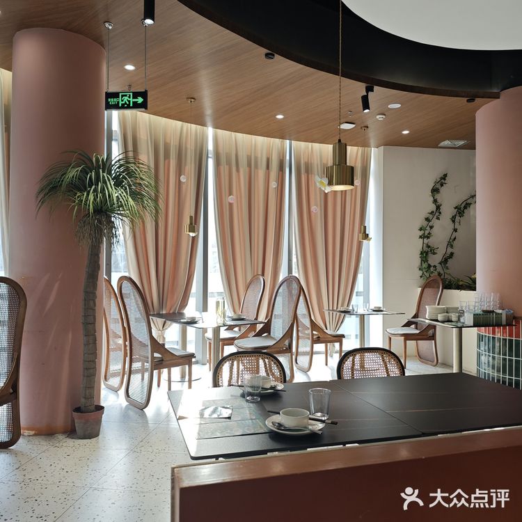 菜品用料不错的一家泰菜