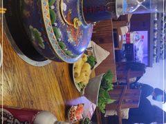 -毛辣果·贵州红酸汤牛肉火锅(西单店)