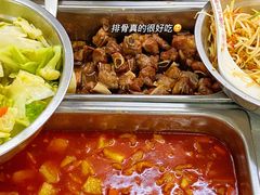 -缅华南国小食店