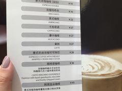 -VENCHI 闻绮(上海佛罗伦萨小镇店)