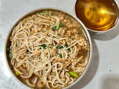 -正宗杨记普洱酸醋米线(总店)