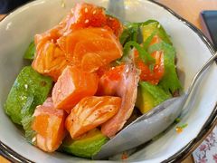 牛油果三文鱼-沼津港渔市(宏伊国际广场店)