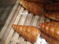 -山崎面包(静安久光店)