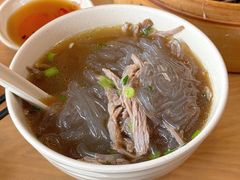 -佬钱湾仔(衣裳街店)