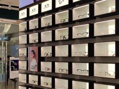 -LensCrafters亮视点(东方新天地店)