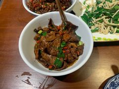 -钟掌勺忘不了地道湘菜(新天地假日广场店)