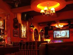 -無名记忆Music Bar夜景怀旧酒吧