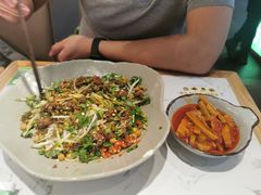 -百春原湖南牛肉粉(百联世纪店)