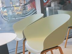 -奈雪的茶(优特汇店)