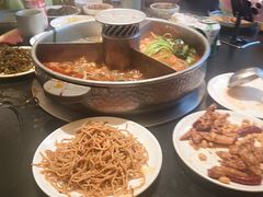 -刘一手重庆火锅(万达广场店)