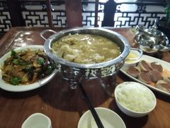 -老六杀猪菜(进乡街店)