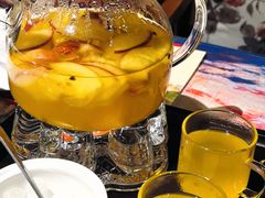 -月亮眼花园餐厅书吧酒吧