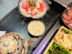 -炙爱鮮貨火锅(中东砂之船店)