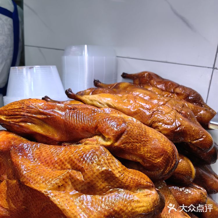 南京排队王|水西门李家鸭子,吃一块就爱上