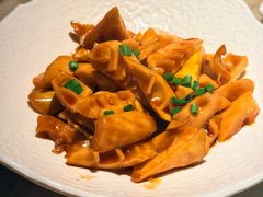 -吴越荣记苏州菜·松鼠桂鱼100%活鱼现做(月光码头店)