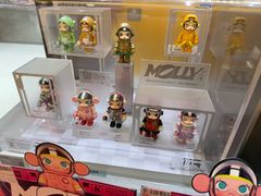 -泡泡玛特POPMART(蓝色港湾店)