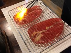 铺天盖地顶级澳牛肉火焰寿司-仙隐小鹿中華の日料(正弘城店)