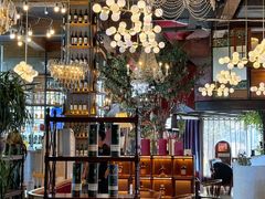 -酤居湖景音乐餐吧(安宁店)