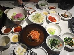 -本家韩国烤肉(青岛万象城店)