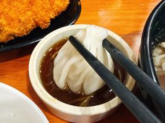 -莱莱小笼·乔艾