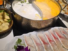 -椰子湾·海南火锅·糟粕醋·椰子鸡(正大广场店)