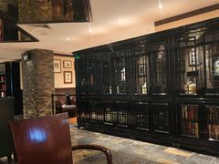 -上海锦江汤臣洲际大酒店柒酒廊