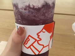 -喜茶(杭州滨江宝龙店)