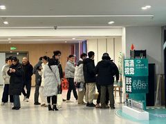 -上海大学附属上海和平眼科医院