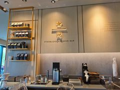 -星巴克臻选(金桥国际店)