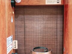 -独食火锅·半米屋台(直营总店)