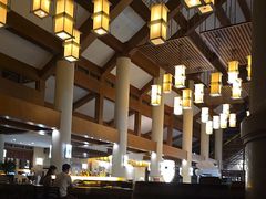 -亚龙湾喜来登·美景台大堂吧