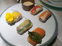 漫步花开彩虹卷-蜜桃花开·中西融合菜E&W(南长街店)
