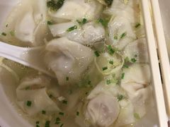 富春小笼包-大食代美食广场(上海中心店)