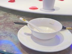 -巴特餐饮6加1音乐餐吧·新疆菜