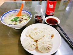 猪肉三鲜包-四平包子铺