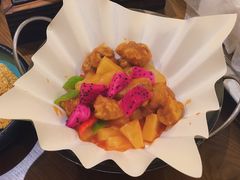 波萝咕噜猴头菇-十二舍·湯物素煮(江泰潤政店)