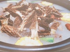 -九寨沟特色牦牛肉汤锅