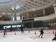 -陈露国际冰上中心(天津嘉里汇店)