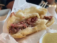 -闫家驴肉老店(华电一校店)