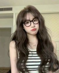 -首脑美发沙龙