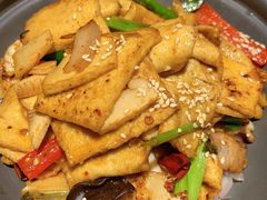 -荷塘秋月·本帮江浙菜(国权路店)