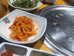 -唯成•韩国炭火烤肉 유성고기