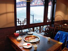-小天鹅火锅·一线江景洪鼎旗舰店(洪崖洞店)